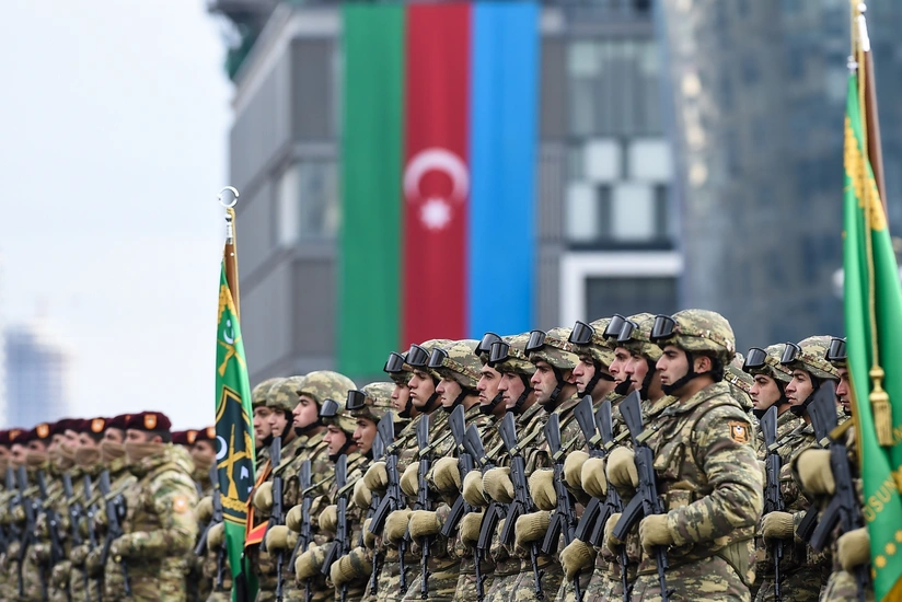 Ehtiyatda olan hərbi vəzifəlilərin təlim toplanışlarına çağırılması müddətləri dəyişdirilir