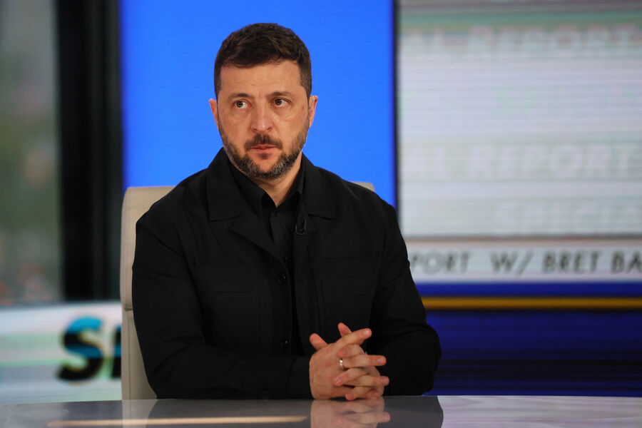 Zelenski Ukraynadakı münaqişənin həlli üçün şərtləri açıqlayıb