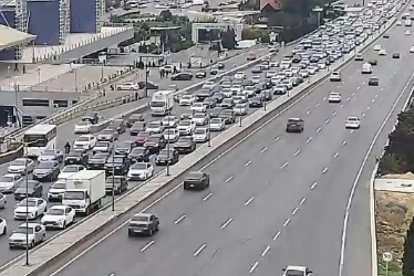 Bakıda 19 istiqamətdə tıxac var - SİYAHI, YENİLƏNİB
