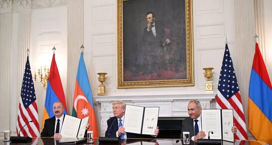 “Ermənistanın alternativ yolu yoxdur”-Naqif Həmzəyev