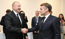 Prezident İlham Əliyev Kopenhagendə Emmanuel Makronla görüşüb