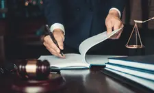 Dörd milyonluq dələduzluqla bağlı ittiham olunan Nizami Alışana cəza istənilib