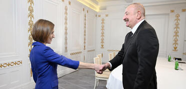 Prezident İlham Əliyev Kopenhagendə Moldova Prezidenti ilə görüşüb