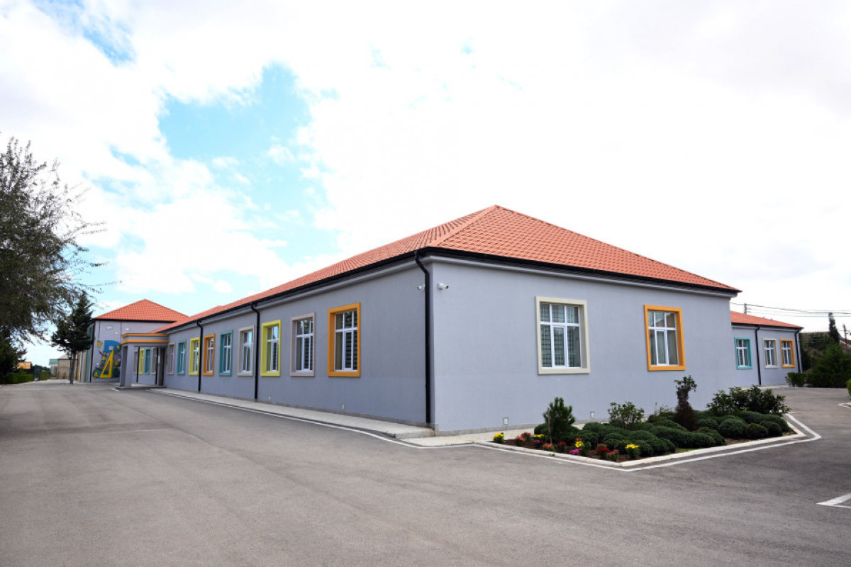 Heydər Əliyev Fondu tərəfindən yenidən qurulan məktəb istifadəyə verilib
