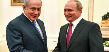 Putin Netanyahu ilə telefon danışığı aparıb