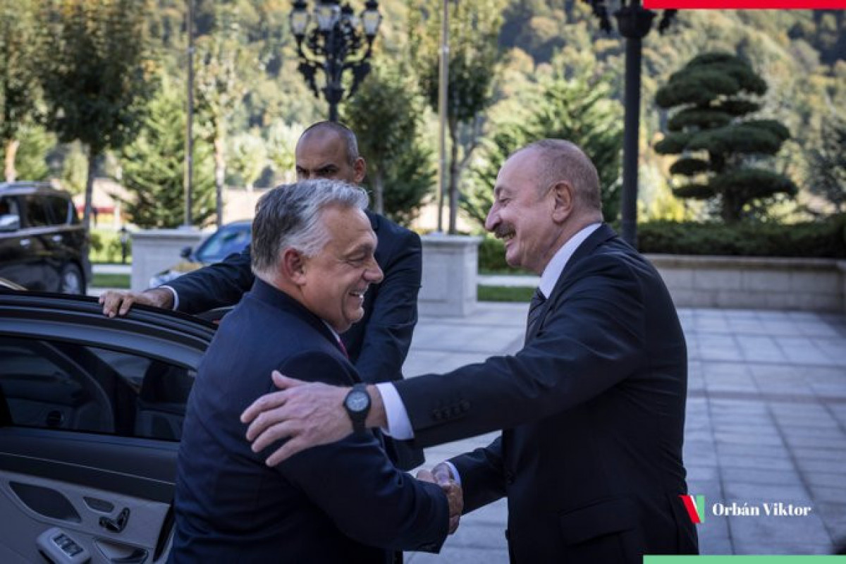 Orban: Bir dost görmək həmişə xoşdur