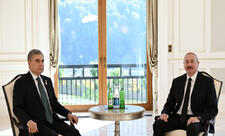 Prezident İlham Əliyev Qəbələdə Qurbanqulu Berdiməhəmmədovla görüşüb