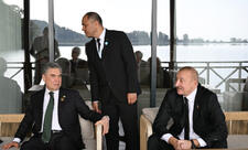 Qəbələdə TDT dövlət və hökumət başçılarının şərəfinə rəsmi nahar verilib