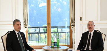 Prezident İlham Əliyev Qəbələdə Qurbanqulu Berdiməhəmmədovla görüşüb