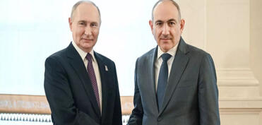 Paşinyan və Putin arasında telefon danışığı olub