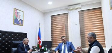 Rövşən Rzayev vətəndaş qəbulu keçirib