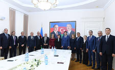 PA-nın sektor müdiri Dövlət Komitəsi yanında İctimai Şuranın üzvləri ilə görüşüb
