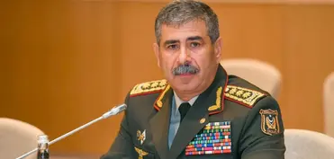 Azərbaycan müdafiə naziri Türkiyəyə səfər edib