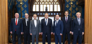 Lavrov Xəzəryanı ölkələrin səfirləri ilə görüşüb