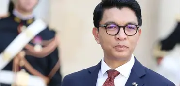 Madaqaskar prezidenti siyasi böhran fonunda parlamentin aşağı palatasını buraxıb