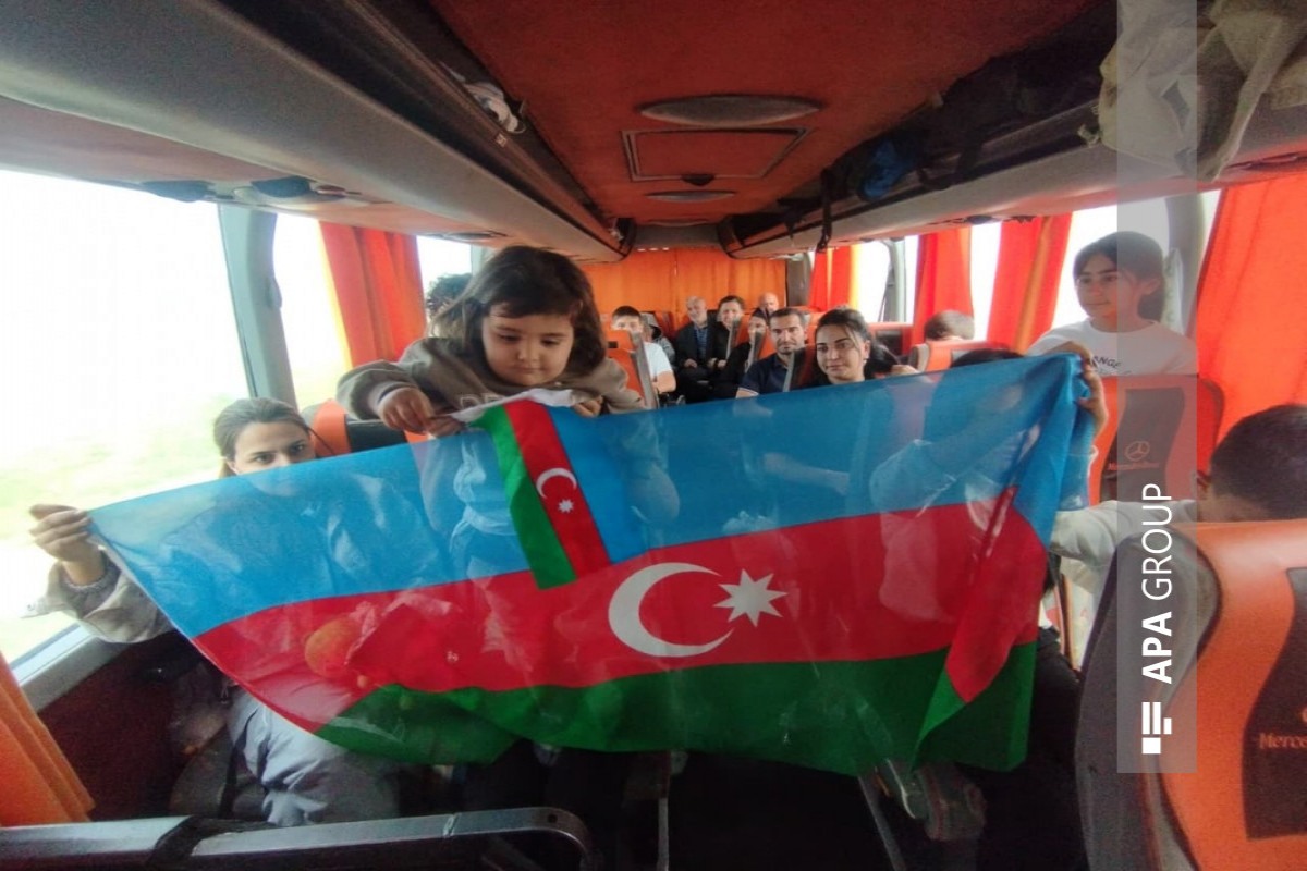 Xocalının Təzəbinə və Şuşakənd kəndlərinə növbəti köç karvanı yola salınıb  - FOTO