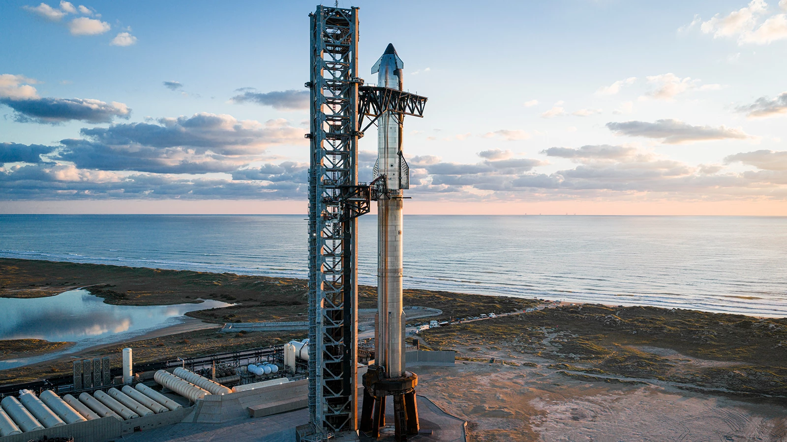 SpaceX-in "Starship" raketi 11-ci sınaq uçuşunu həyata keçirib