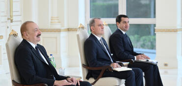 İlham Əliyev: Azərbaycanla Fransa arasında anlaşılmazlığa səbəb olan məsələlər keçmişdə qaldı