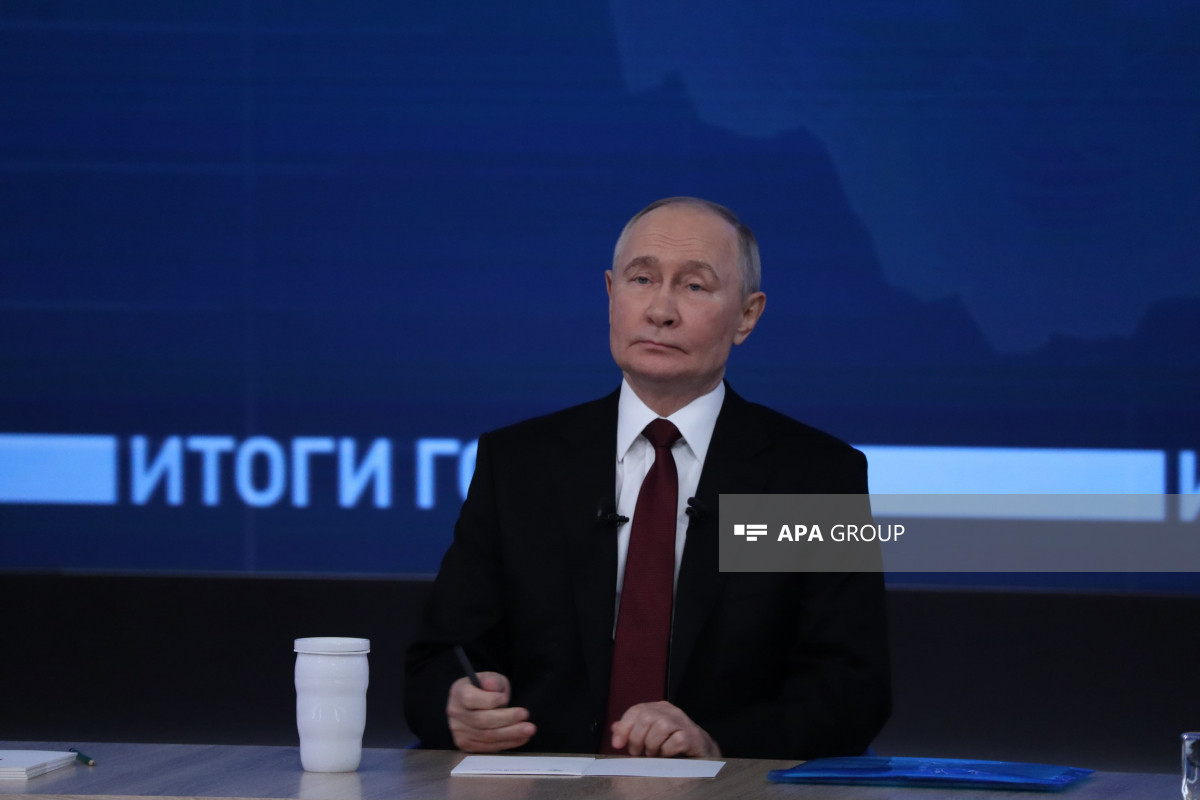 Putin Rusiya-Venesuela sazişinin ratifikasiyasını Dumaya təqdim edib