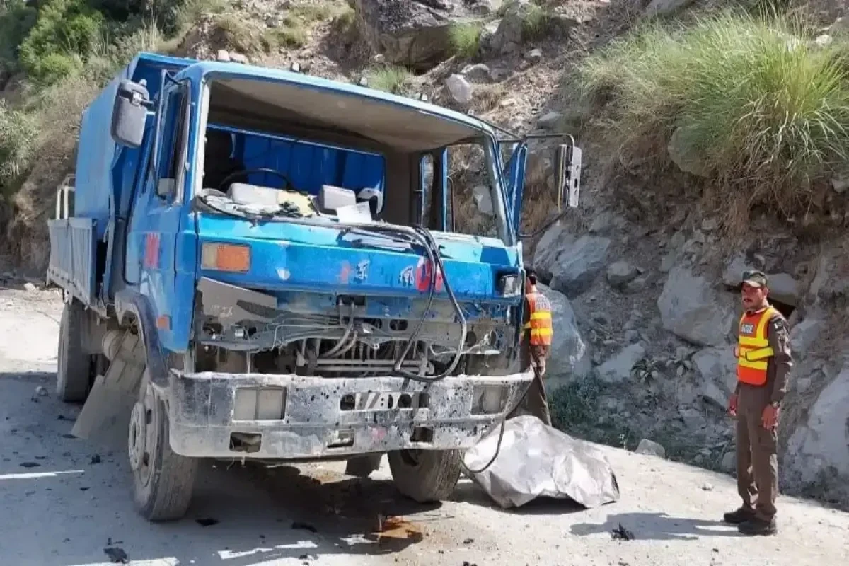 Pakistanda yük maşını aşıb, 15 nəfər ölüb