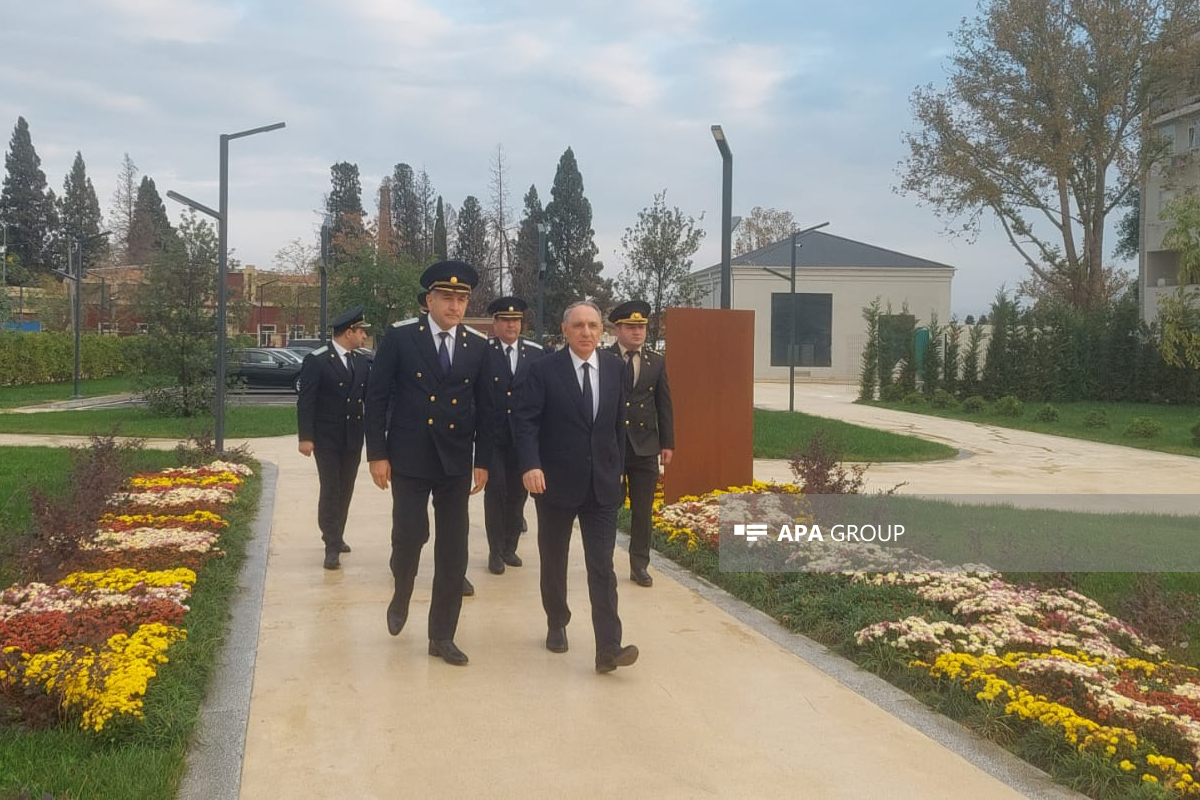 Baş prokuror Kamran Əliyev Gəncə Memorial kompleksini ziyarət edib - FOTO