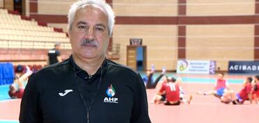 Macarıstan klubuna uduzan "Kür"ün baş məşqçisi: "Altı həndbolçumuz zədəli idi"