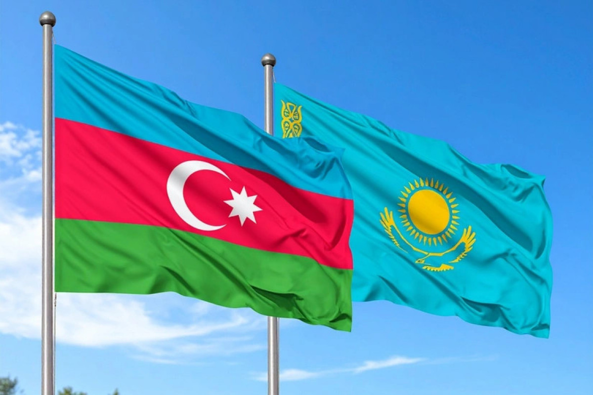 Azərbaycan və Qazaxıstan arasında strateji tərəfdaşlıq 20 illik mərhələyə çatıb - Qazax analitik