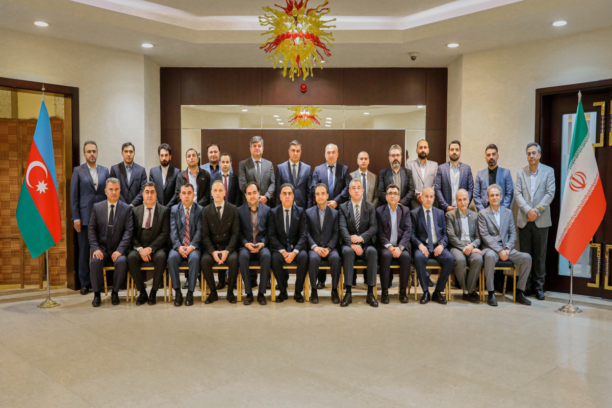 Azərbaycan və İran sərhədyanı mobil rabitənin tənzimlənməsini müzakirə edib