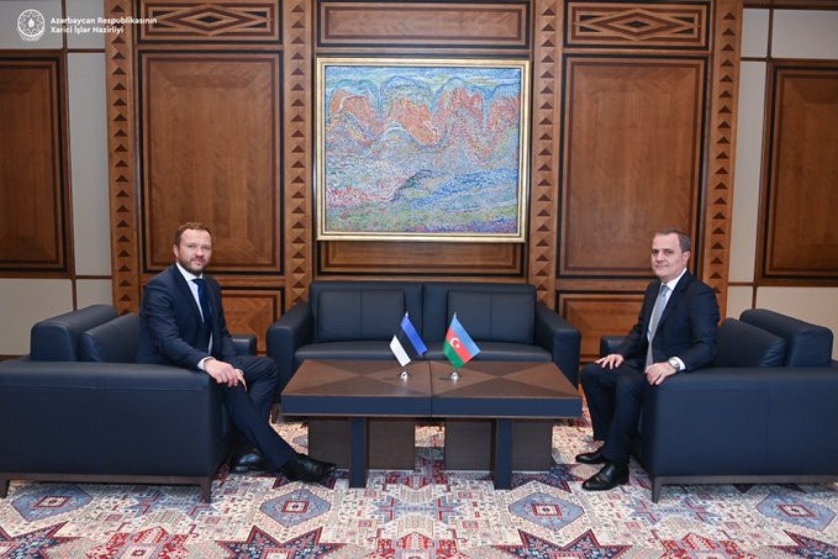 Azərbaycan və Estoniya XİN rəhbərləri görüşüb