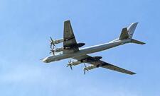 Tu-95MS Yapon dənizi üzərində uçuş həyata keçirib