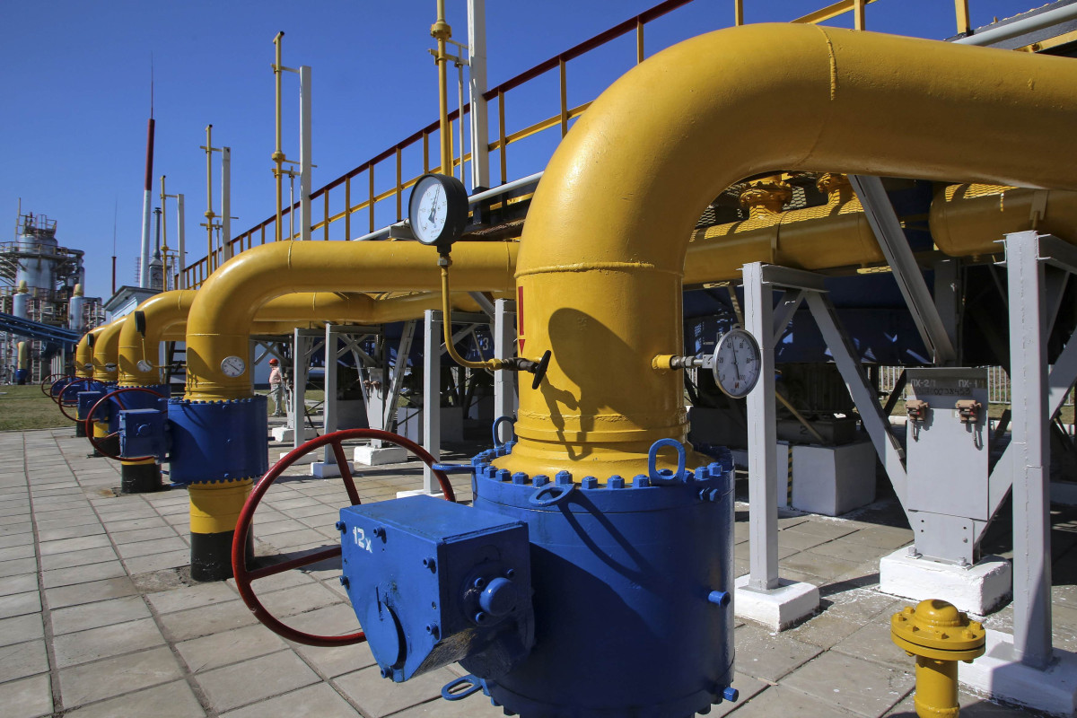 Beynəlxalq Enerji Agentliyi: Rusiyanın Avropaya boru kəməri ilə qaz tədarükü 45% azalıb