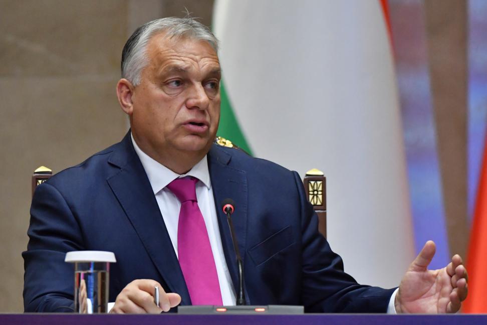 Orban Avropada sülhə nail olmaq planını təqdim edib