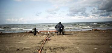 Xəzər sahildən uzaqlaşır: səbəb nədir?