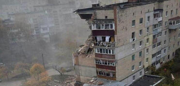 Ukraynada partlayış baş verib, dağıntılar altından iki nəfərin meyiti tapılıb