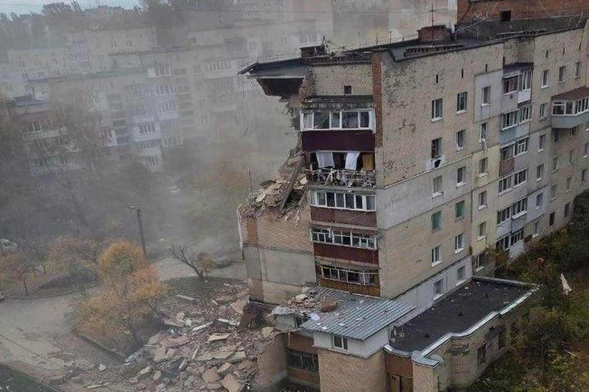 Ukraynada partlayış baş verib, dağıntılar altından iki nəfərin meyiti tapılıb