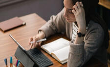 Nazirlik: Qiyabi təhsil formasının ləğv edilməsi ilə bağlı qərar mövcud deyil