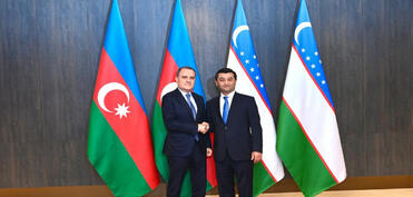 Azərbaycan və Özbəkistan XİN rəhbərləri Səmərqəndə görüşüb