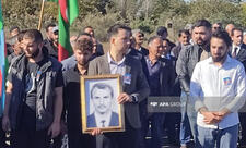 İtkin düşən hərbçi Teymur Allahverdiyevin nəşinin qalıqları Neftçalada dəfn olunub - FOTO