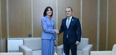 Azərbaycan və Gürcüstan XİN başçıları strateji tərəfdaşlıq məsələlərini müzakirə edib