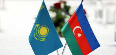 Almatıda Azərbaycan və Qazaxıstan müdafiə nazirləri görüşüb