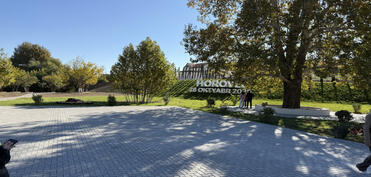 Hikmət Hacıyev: Diplomatik korpusun Cəbrayıl və Zəngilana səfəri zamanı əsas diqqət Zəngəzur dəhlizinin tikintisinə yönəlib