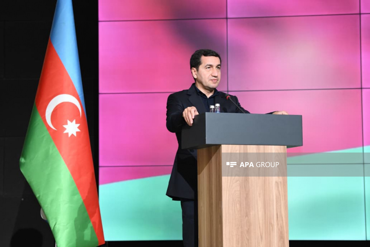 Prezidentin köməkçisi: Azərbaycan və Ermənistan sülh şəraitində yaşamağı öyrənir