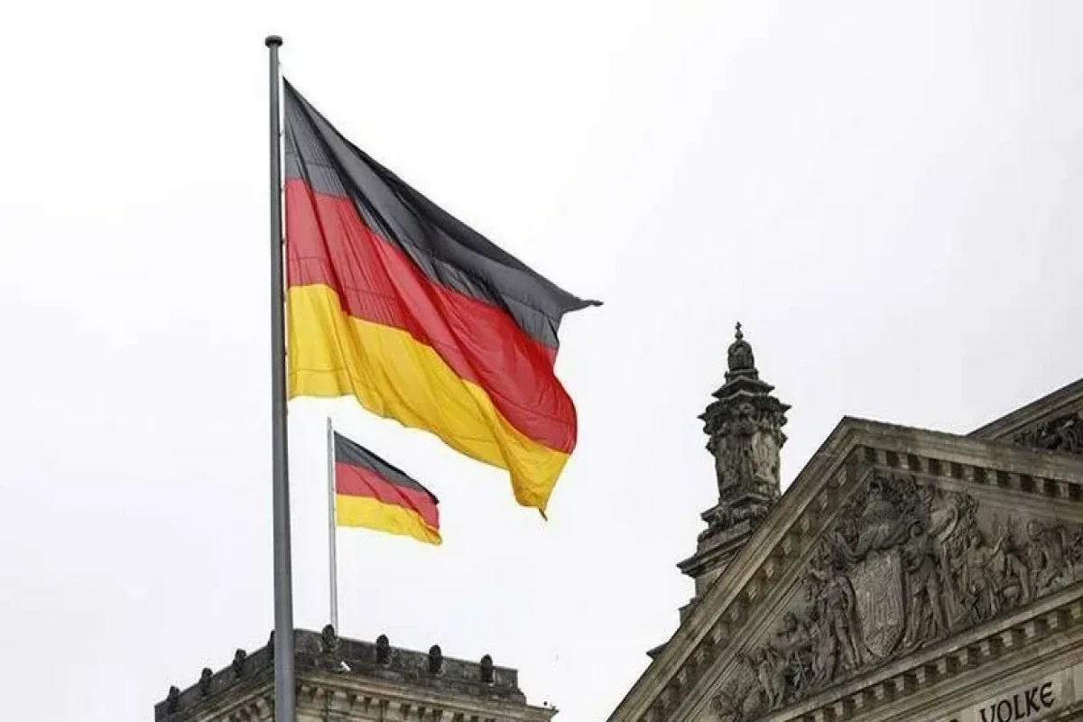 Almaniya ABŞ və Rusiyanı nüvə sınaqlarından çəkinməyə çağırıb