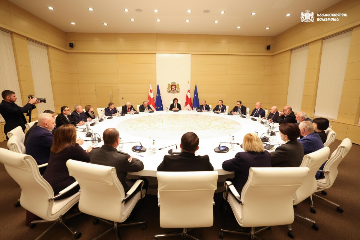 Gürcüstan Ukraynaya humanitar yardım göndərəcək