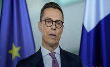 Finlandiya Prezidenti Putin-Tramp görüşünü G20-də keçirməyi təklif edib