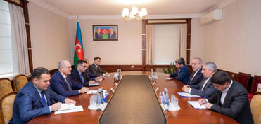 İran səfiri Naxçıvana gedib