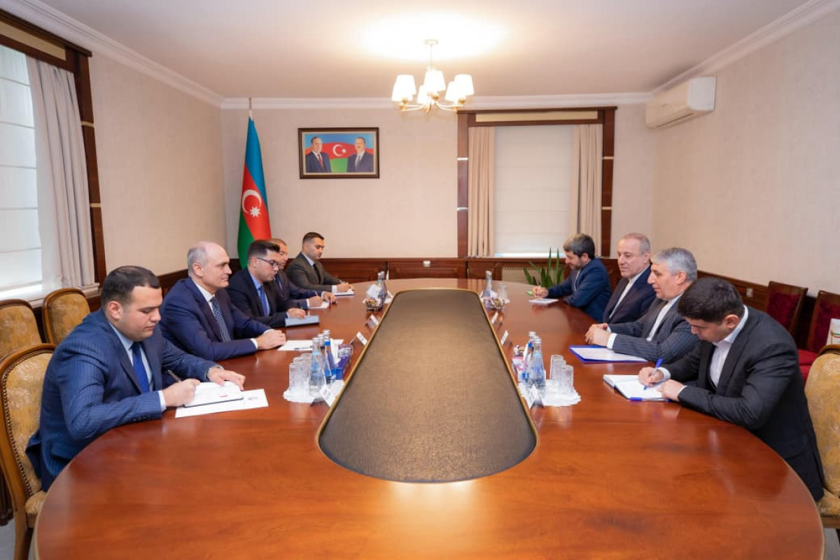 İran səfiri Naxçıvana gedib