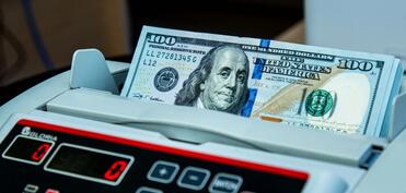 Azərbaycanın strateji valyuta ehtiyatları 82,5 milyard dollara çatıb