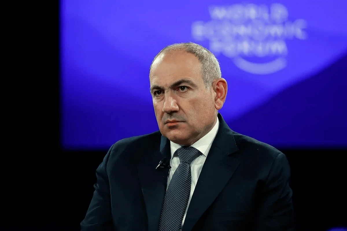 Paşinyan Ermənistan və Azərbaycan arasında son uğur hekayələrini sadalayıb