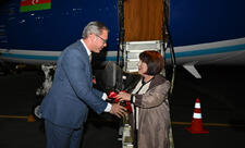 Milli Məclisin sədri Braziliyaya səfər edib, COP30-da iştirak edəcək